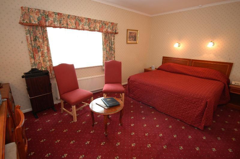 The Brickwall Hotel Sedlescombe Exterior photo